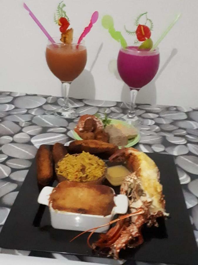 La Casa Binecha Avec Jacuzzi Villa Baillif Kültér fotó
